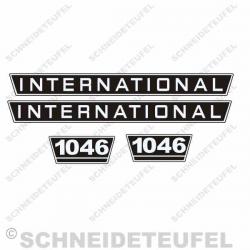 International Motorhaubenaufkleber Set mit der Typenbezeichnung Ihrer Wahl