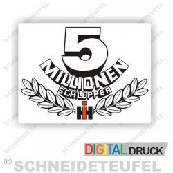 IHC 5 Millionen Schlepper Weisser Hintergrund